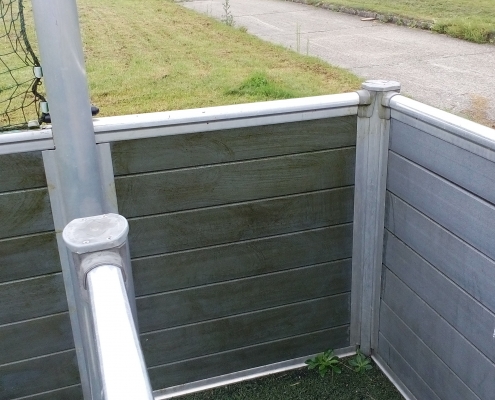 Isokor - čistenie futbalového ihriska pri SOŠ v Čadci