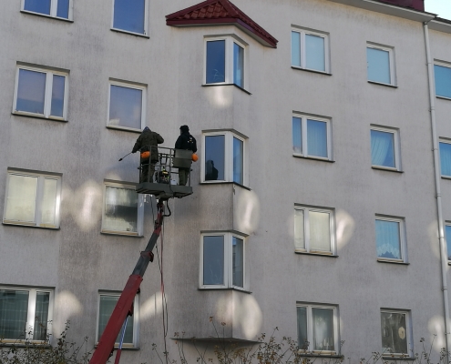 Isokor - čistenie a nanoimpregnácia fasády bytového domu