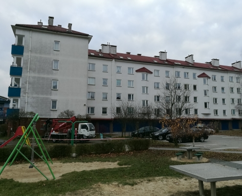 Isokor - čistenie a nanoimpregnácia fasády bytového domu