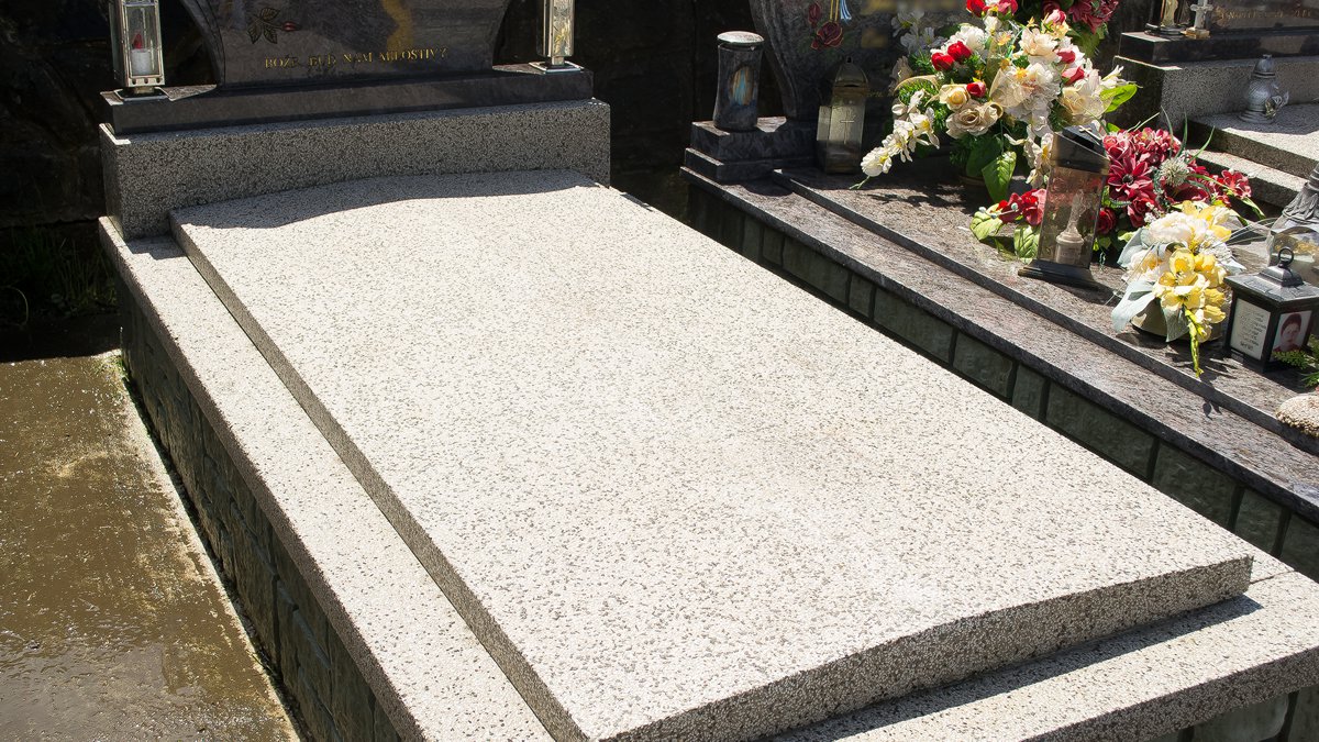 Isokor GRAVE CLEANER After