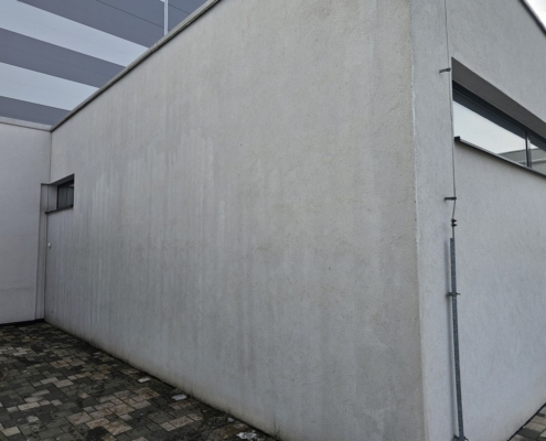 chémia na čistenie fasády